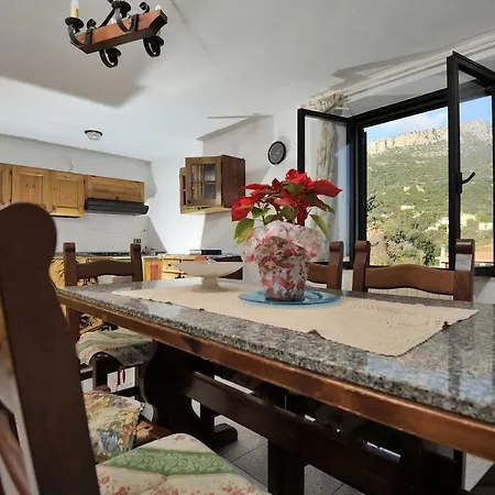 A 10 Minuti A Piedi Dal Mare Apartament