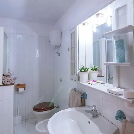 A 10 Minuti A Piedi Dal Mare Apartament *
